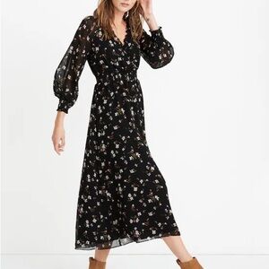 Madewell Georgette Smocked Midi Dress in Backyard Blooms Black Floral Dress XXS